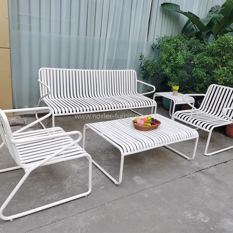 겨울에는 야외 소파를 빼놓을 수 있나요? 겨울에는 야외 소파를 빼놓을 수 있나요?